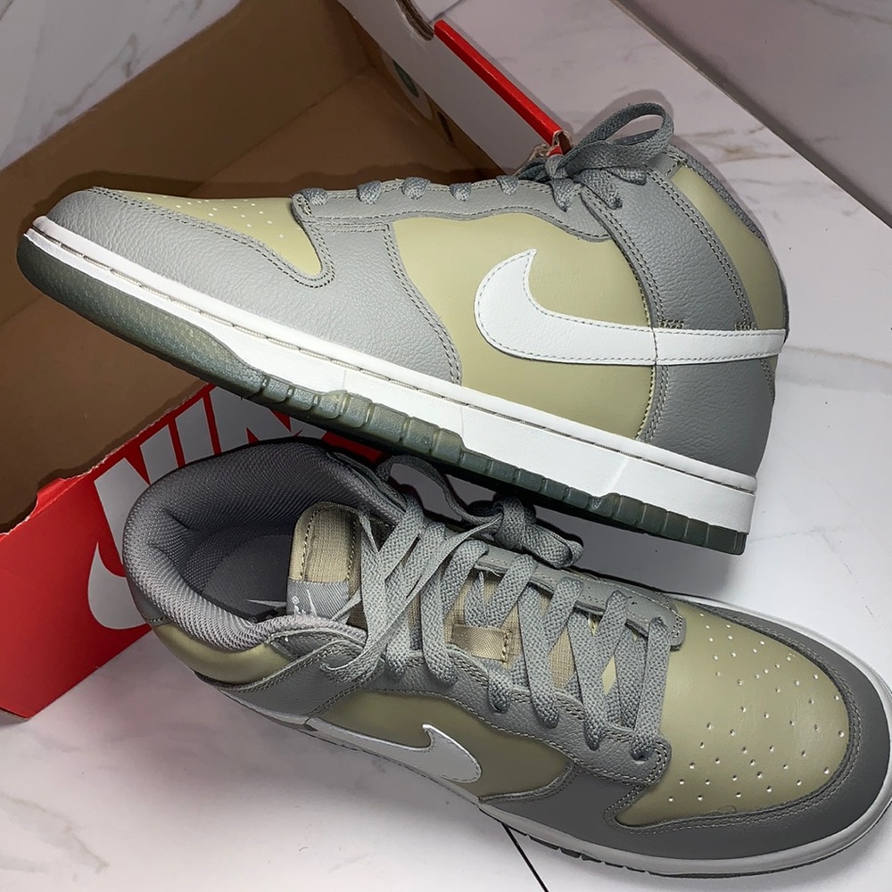 FJ4194-001 Nike Dunk Mid Dark Stucco (Men's) size 9